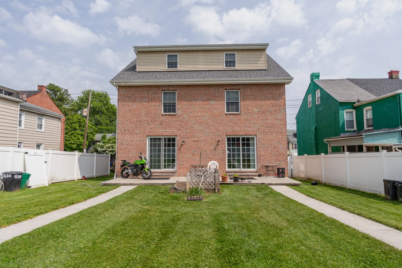 GateHouse Transitional Living – Lime