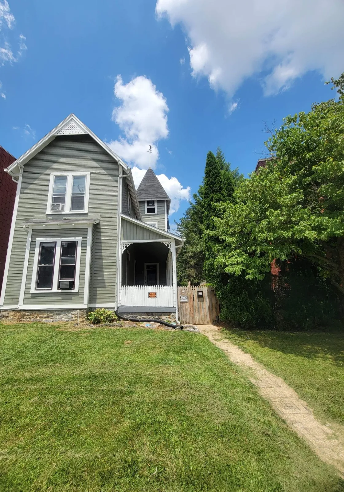 Herkey House – Ross